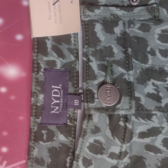 NYDJ slim boot cut olive cat jeans size 10 - Picture 2 of 5
